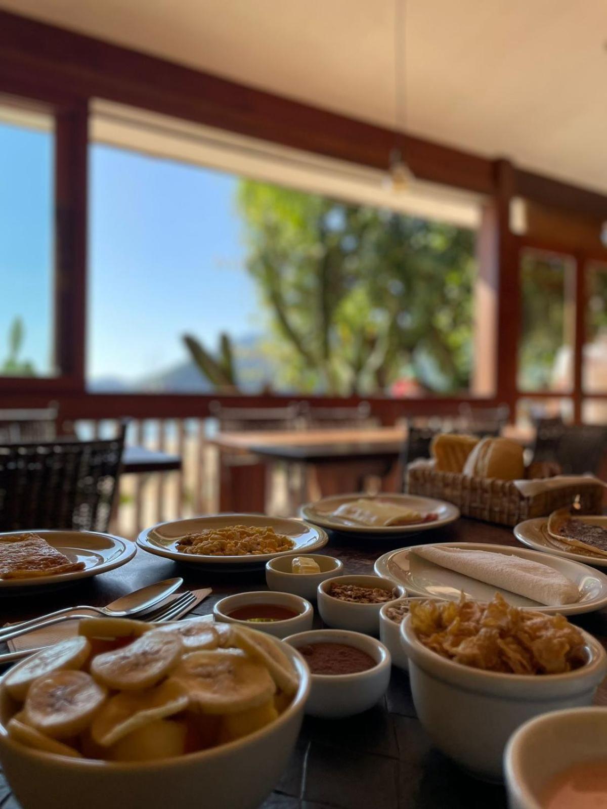 Pousada E Restaurante O Pescador Иля Гранде Екстериор снимка